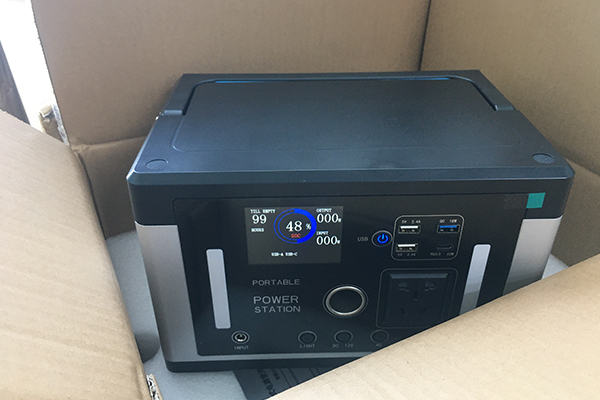 700W Portable Outdoor Power Station Perfect Logistics Packaging